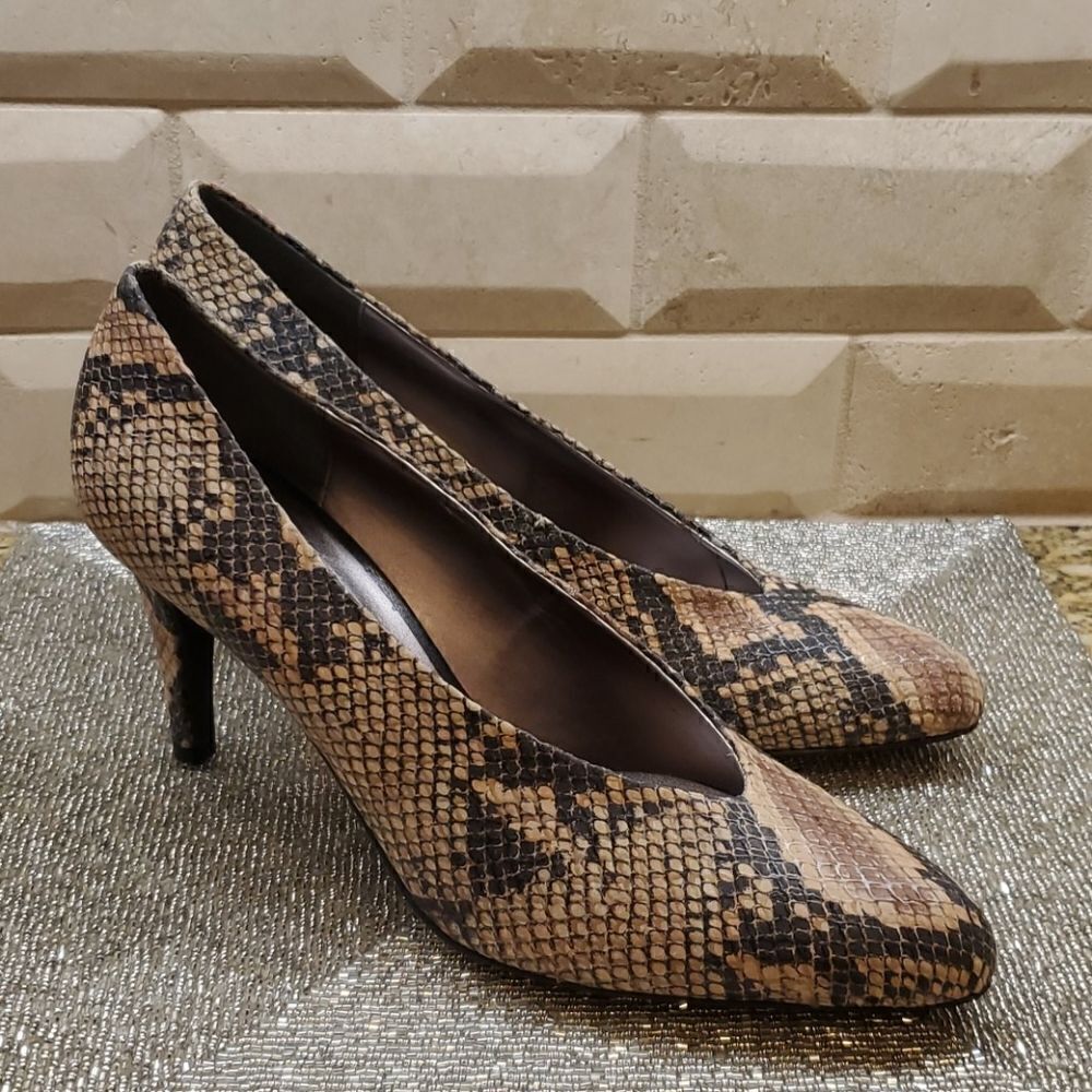 J. RENEE Snake Print Heels - Size 10